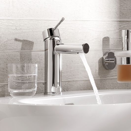 Змішувач для умивальника Grohe Essence New S-Size з донним клапаном, хром